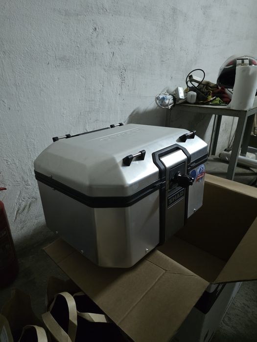 Алуминиев мото куфар SHAD TR48 - 48 литра