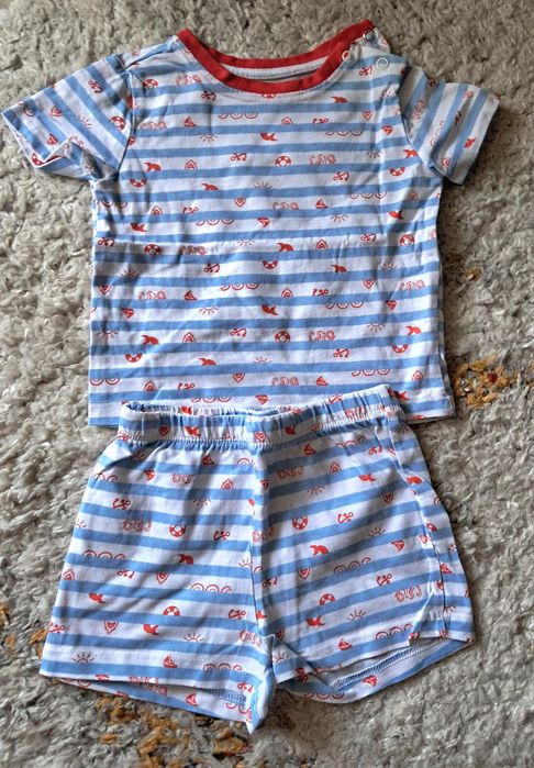Set pijamale mărimea 80
