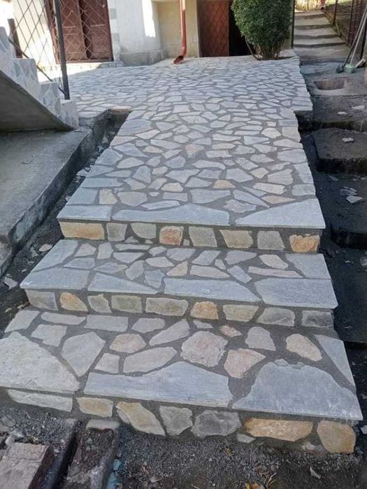 Piatra Decorativă Naturală – Stil Montan, Livrare Rapidă