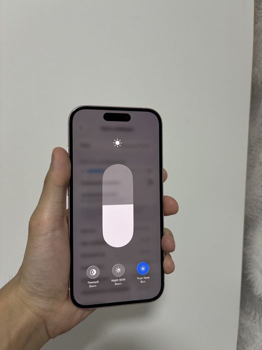 iPhone 15 / 128GB / Розовый