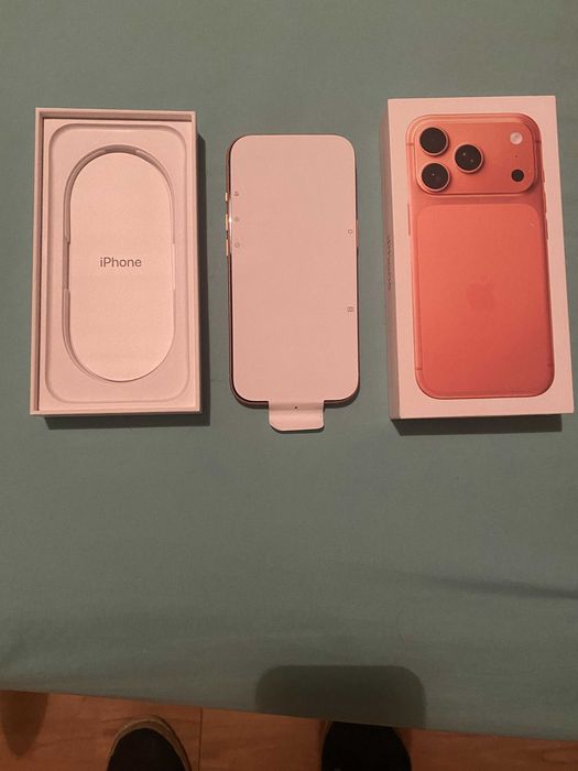 Iphone 17 Pro Max Cosmic Orange 256 GB Nou