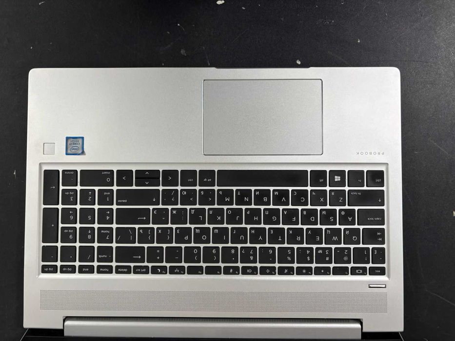 Ноутбук Hp core i7/Озу 16гб/SSD для любых задач. работает шустро