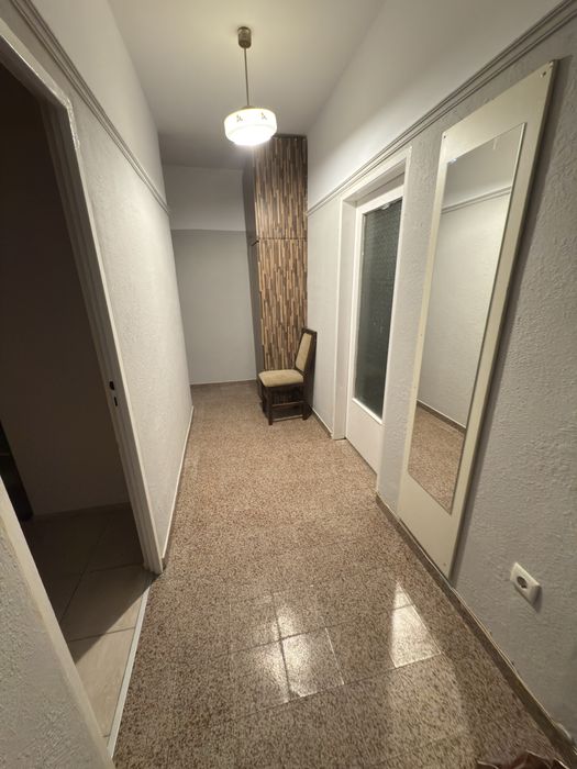 Дава се под наем Двустаен апартамент в Пловдив, Коматево - 70 кв.м за 359.04 € - Снимка #2