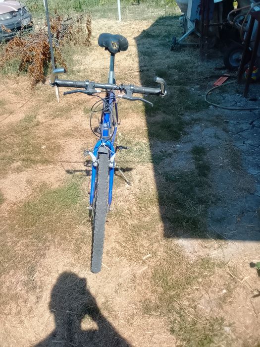 Vând bicicletă bărbătească
