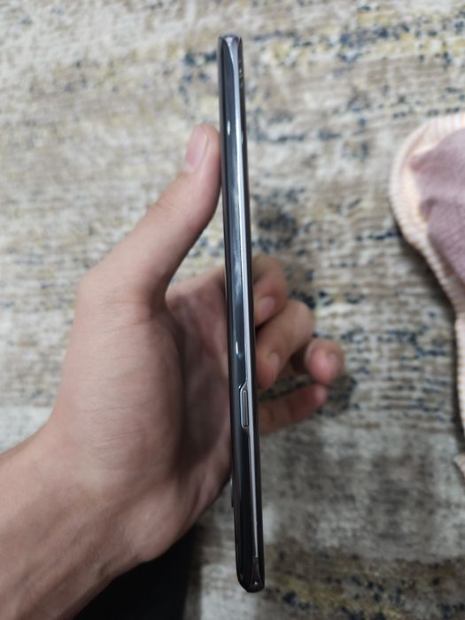 Продается Samsung S10 5G 8/256