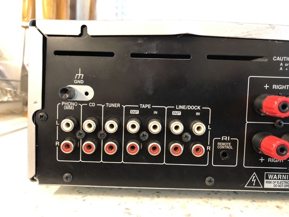 Onkyo A-9155 стерео усилвател