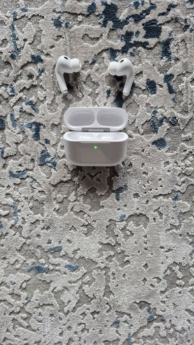 Airpods  Pro   3