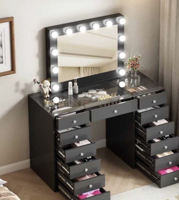 Луксозна тоалетка