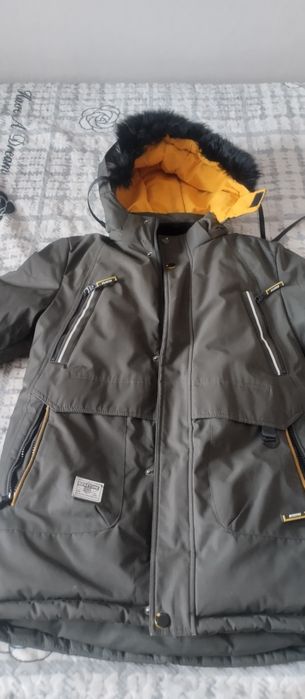 Продам куртку б/у зима,на подростка.
