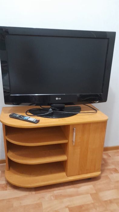 Продам телевизор