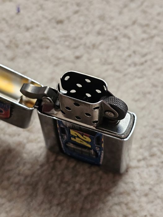 Brichete Zippo!!!