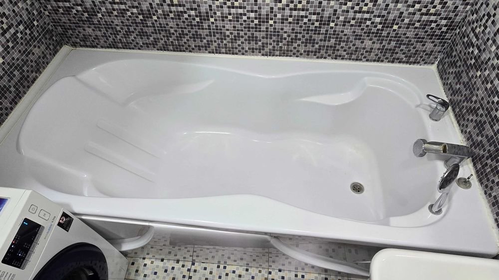 Ванна большая б/у