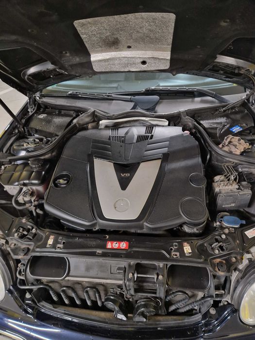 Мерцедес c320 224hp