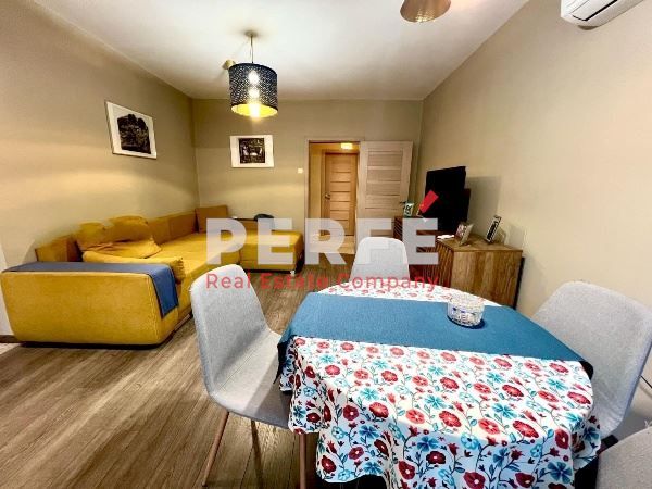 Продава се Тристаен апартамент в Бургас, Лазур - 71 кв.м за 2817 €/кв.м - Снимка #2