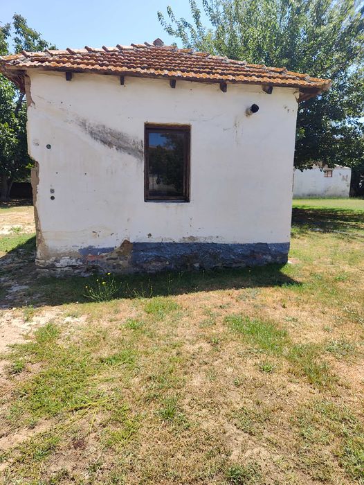 Продава се Къща в Бургас, Изгрев - 49 кв.м за 1021 €/кв.м - Снимка #1