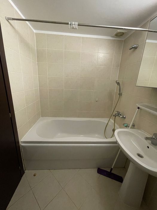 Inchiriez Apartament 2 camere, Complex Rose Garden