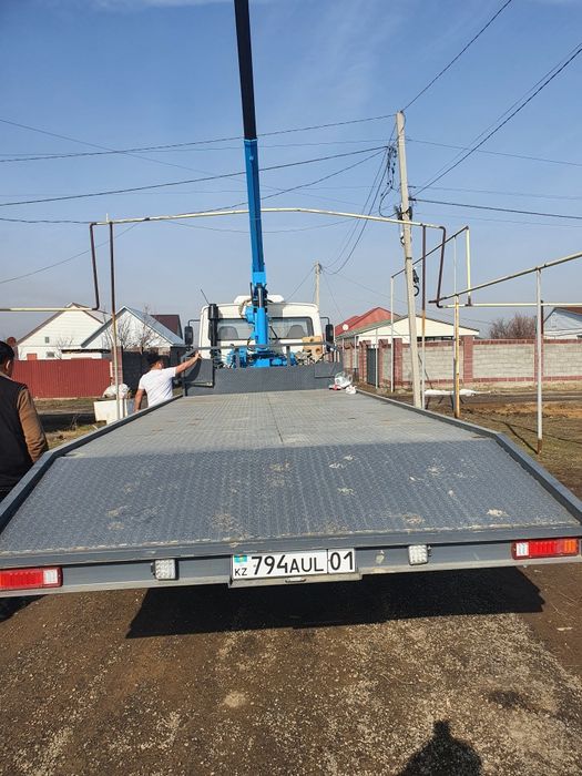 Продам манипулятор эвакуатор автовышку машина три в одном