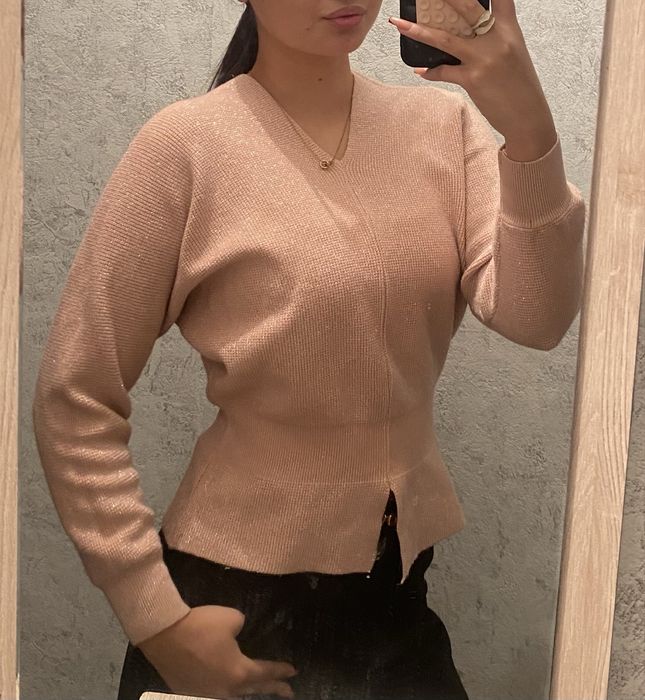 Бел тұсы кеңейтілген трикотаж кофта 42-44