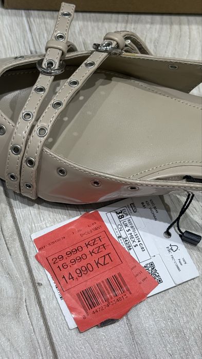 Продам новую обувь фирмы Манго