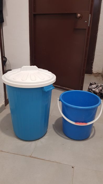 Продам ведро, бак с крышкой