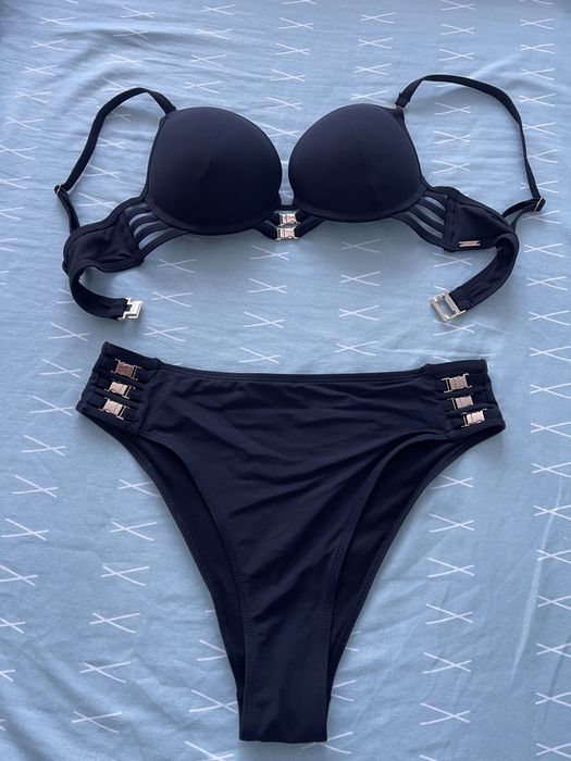 Costum  de baie  marimea M
