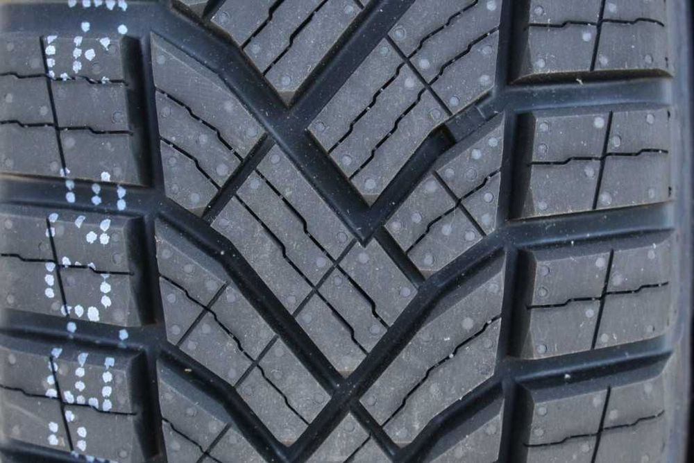 Anvelope noi 195/75R16C 110/108R, 10PR, Sailun, All Season, DOT 2026