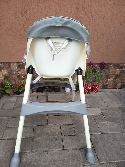 Scaun de masă bebe