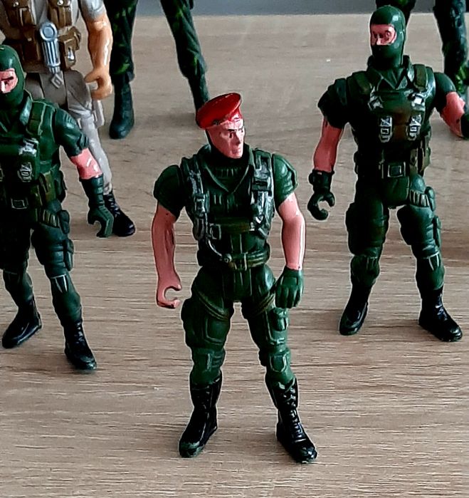 Ретро военни фигури