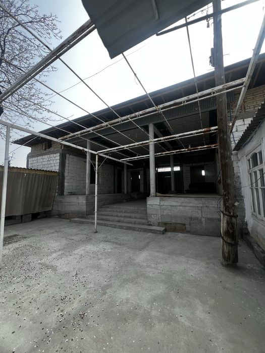 Sadin savhozdan 6 sotiklik yer uy sotiladi