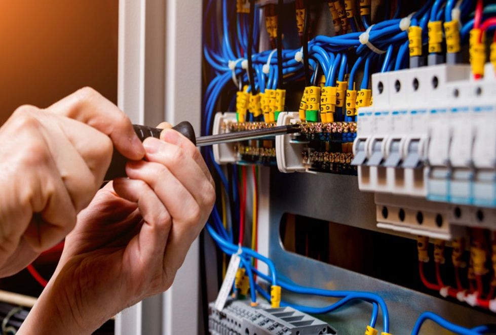 Electrician autorizat ANRE,  interventii  rapide