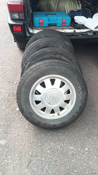 Шины с дисками  195/70/15 C