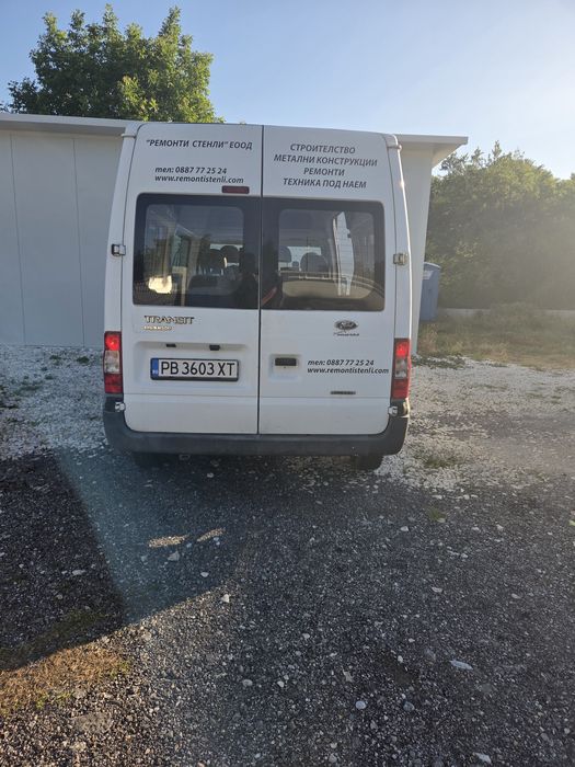 Продавам бус Ford Transit товаропътнически