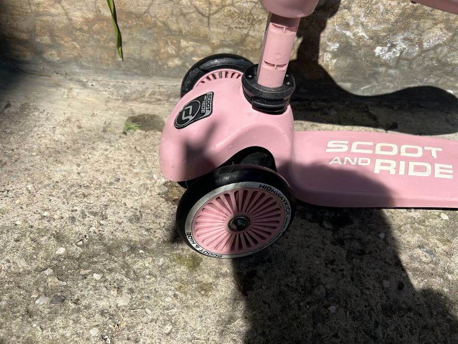 Тротинетка Scoot und Ride