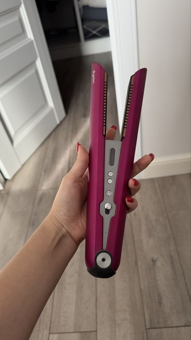 Выпрямитель Dyson Corrale