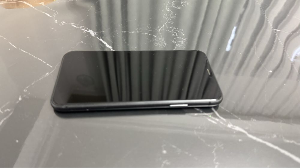 IPhone 11 in stare perfecta