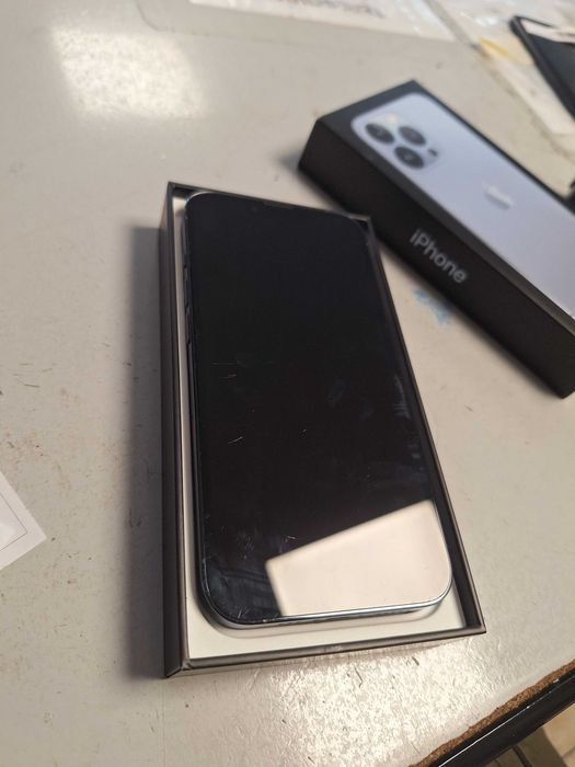 iPhone 13 PRO - 512GB - 76%