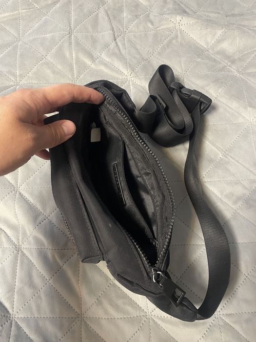 Мъжка чантичка