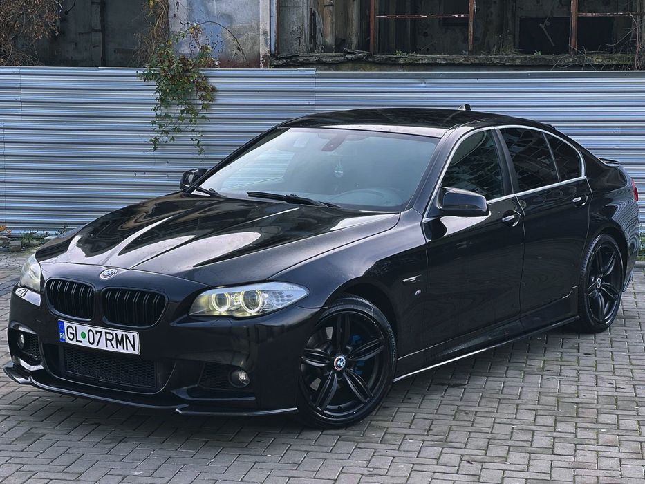 BMW Seria 520d F10 - Pachet M / Automat