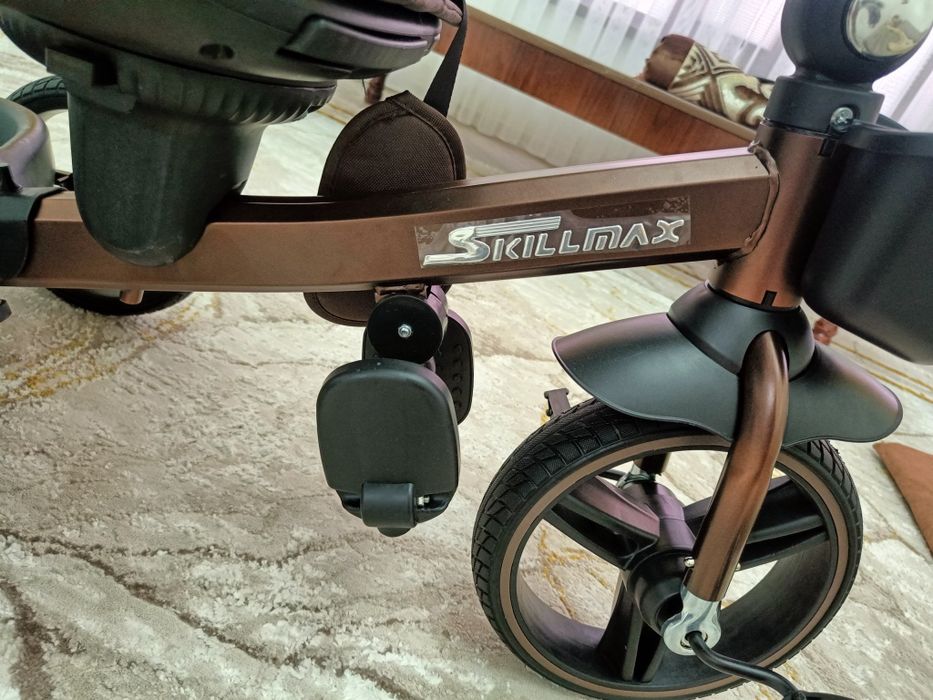 Трехколесный велосипед Skillmax