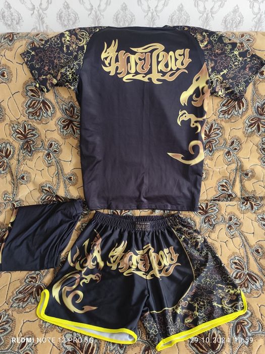 Продам спортивные молодежные рашгарды.