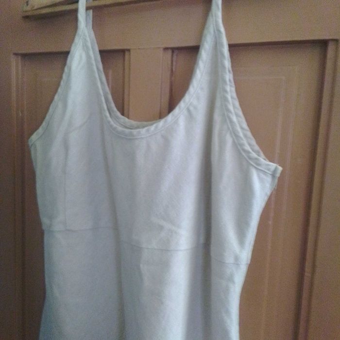 Лятна ленена рокля