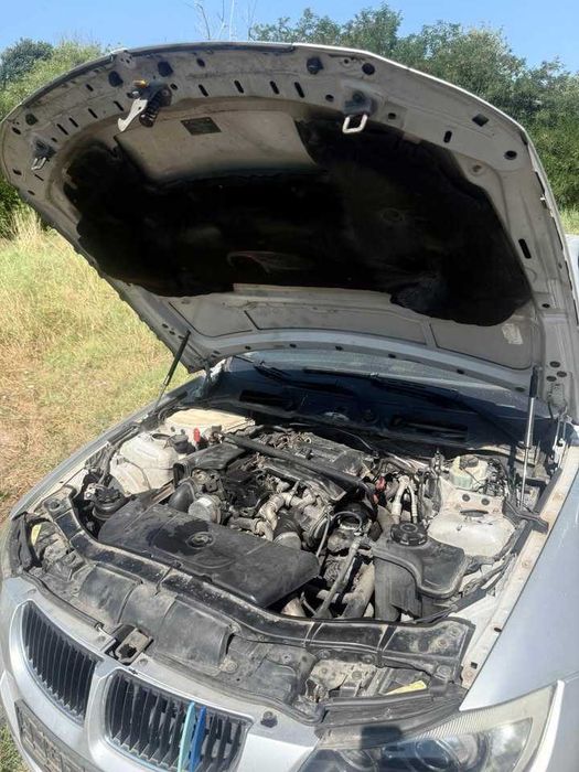 На части е90 320д 163кс