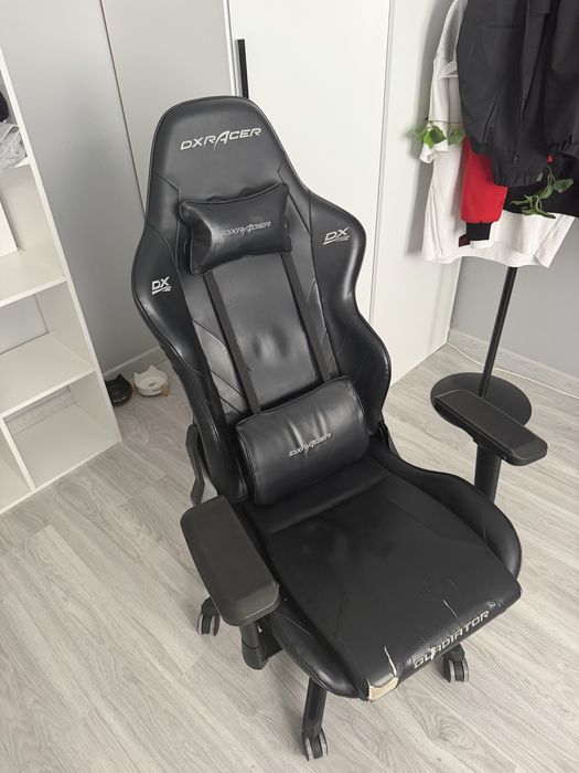 Кресло от компании DxRacer (б/у)