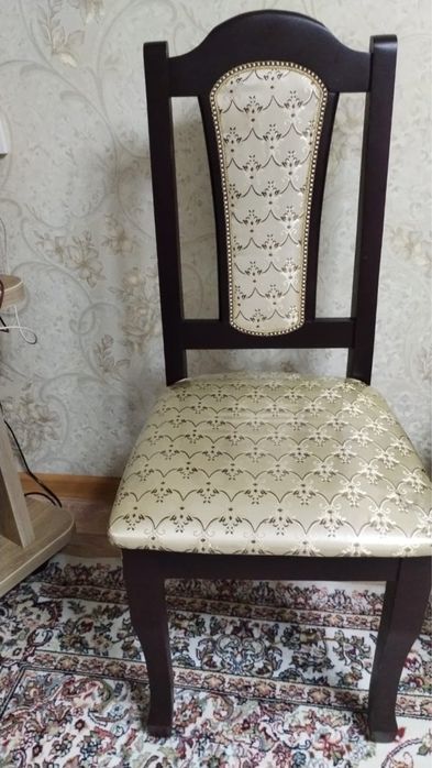 Стулья в гостинную