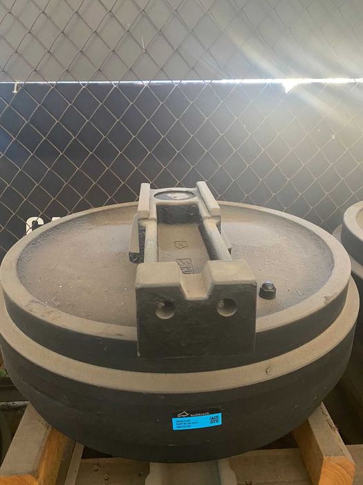 Запчасти для спецтехники Hitachi Cat Hyundai