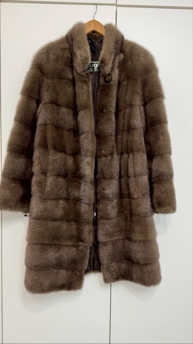 Шуба норковая б/у