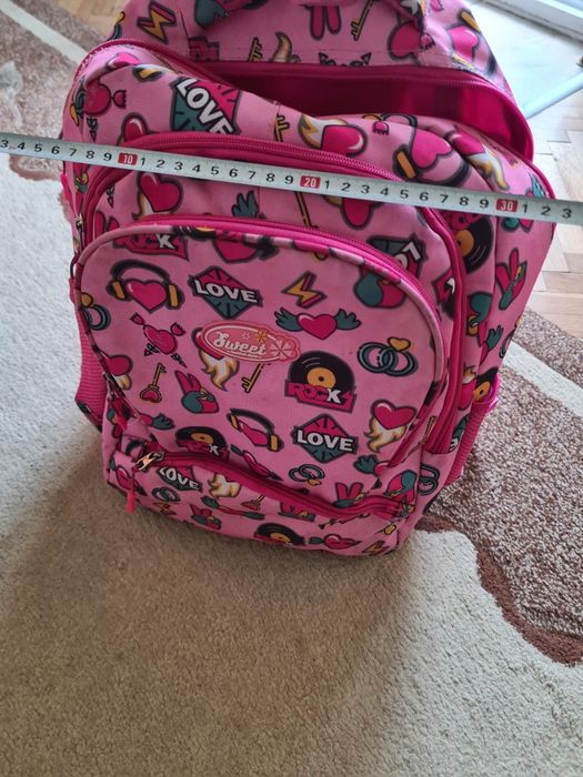 Раници по 15лв..