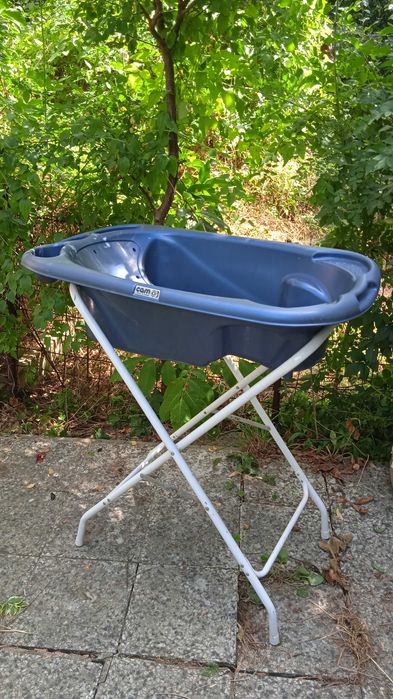Ергономична вана със стойка италианска САМ/ корито за бебе