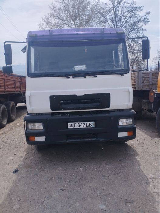 Man shalanda poluprisep