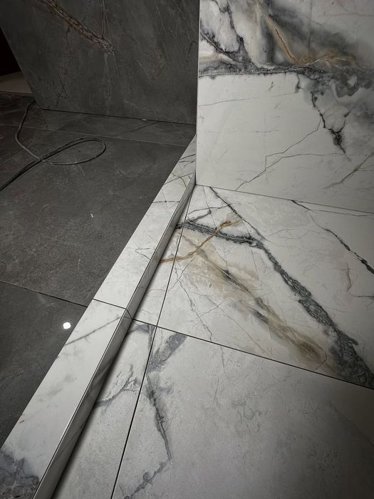 Sokol, travintin, santexnik, yevro remont,mazayka xizmatlar mavjud.